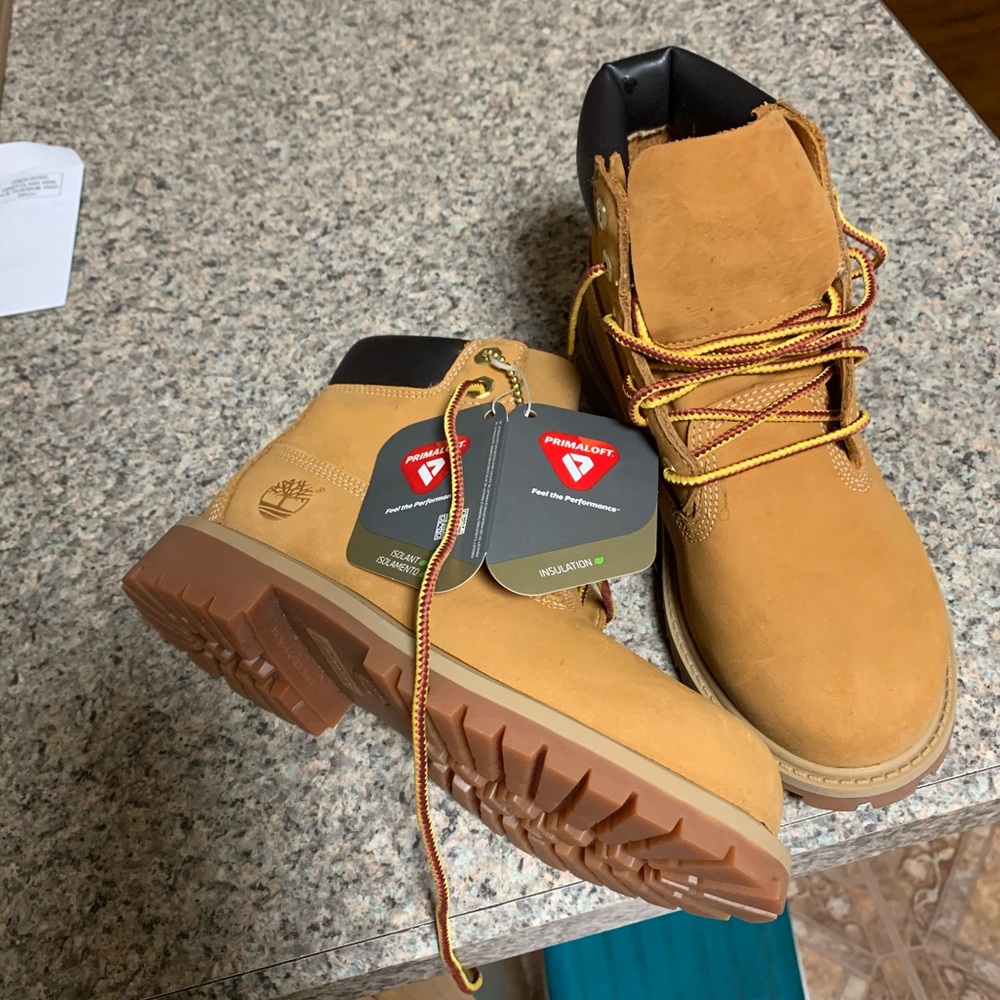 Timberlands - Picture 2 of 4